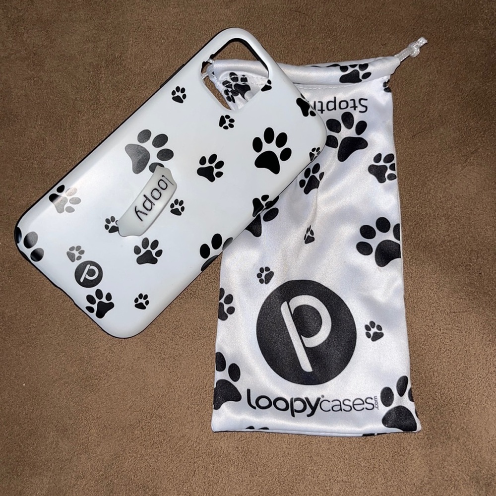 iphone 11 case with case sleeve 🐾